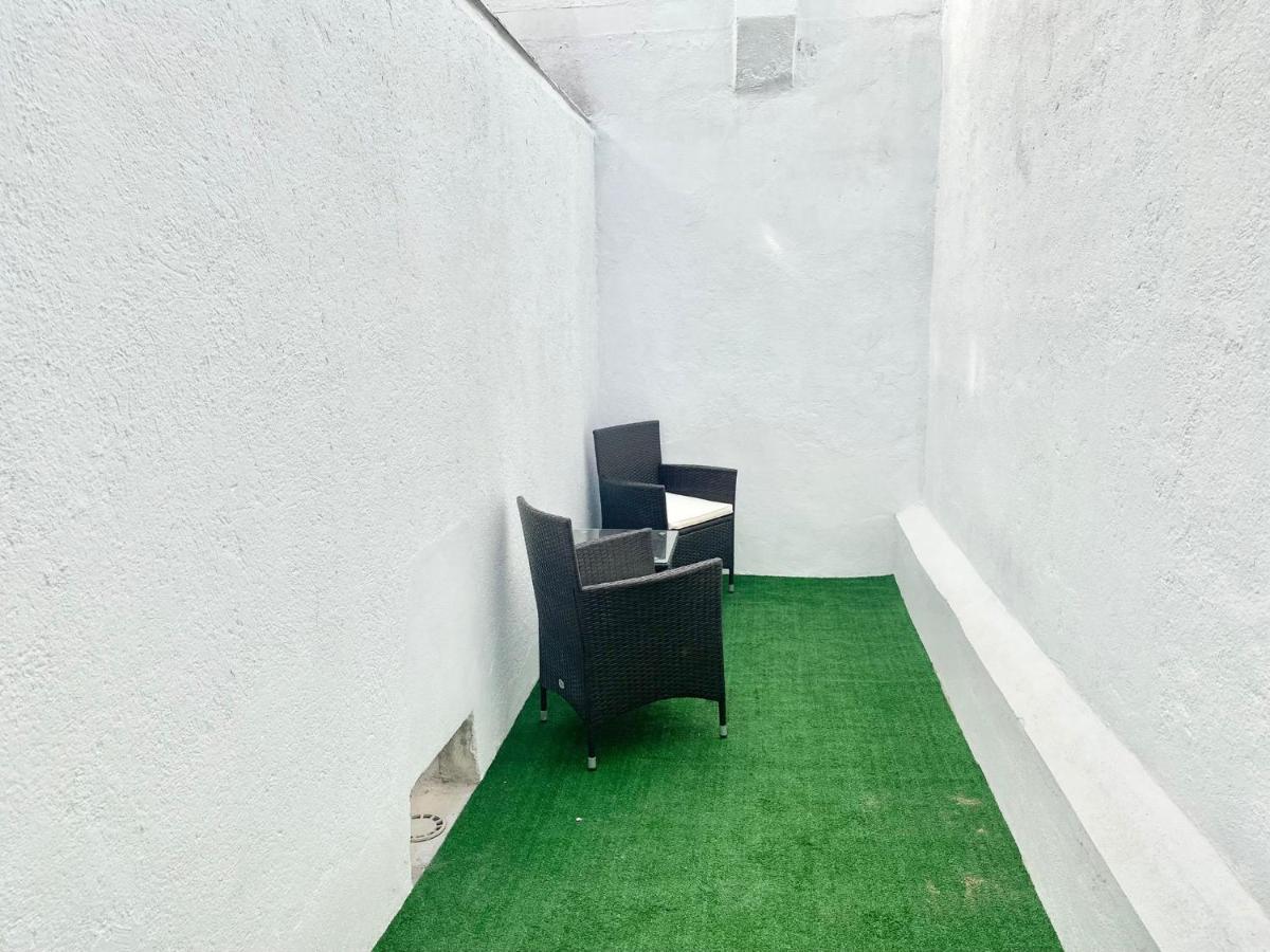 Ferienwohnung Puente Praga Aparment Madrid Exterior foto